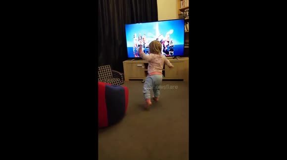 @taylorswift13 @TheEllenShow https://t.co/eitZrYHgX7