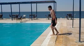 Random Swimmer Do Professional Pool Jump