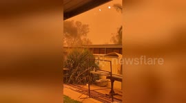 Apocalyptic scenes as Australian town enveloped in dust storm
