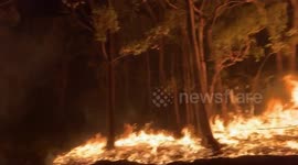 Australian firefighter documents raging Gospers Mountain Fire