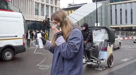 Climate activists Extinction Rebellion pull oxygen bar stunt outside 'polluted' Tottenham Court Road station in central London