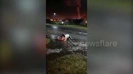 Hilarious moment a mum repeatedly slipped over on black ice - and then couldn't get up