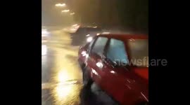 #SierrasChicas Así se veía la ruta E-53 a la altura de Río Ceballos donde hubo un accidente por la intensa lluvia. https://t.co/VXZ0hhgRNe
