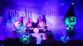 Elfo toy show the first day of 2020 preparing to three wise men celebration