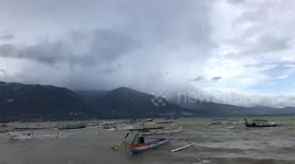High waves in Palu Bay