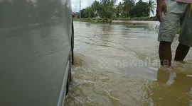 Trying through flooding on the streets