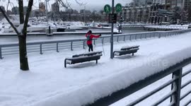 Person skiing on Vancouver Seawall (Yaletown area)