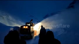 Array of avalanches cause serious disruption in north India