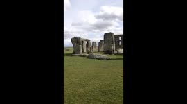 Stonehenge slow rotating video shot
