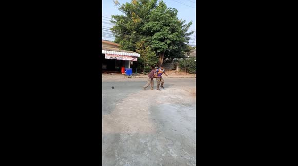 Two drunk old men have world