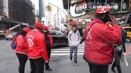 Man stabbed on the head by Uber delivery worker near Times Square