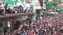 Tens of thousands turn out in Indonesia for sugar contest festival
