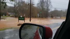 South Carolina battered by heavy rains and flooded roads