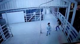 Molester forces himself on woman walking down deserted over bridge in western India