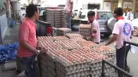 Chinese tourists offer spirits at Thai Buddhist temple 200,000 eggs to fight coronavirus