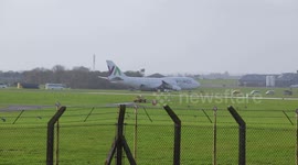 Coronavirus: British passengers on Diamond Princess cruise ship land back in UK