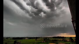 Spring storms over northern India captured in dramatic time-lapse