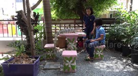 Girls Feed Pork To Pet Monitor Lizard