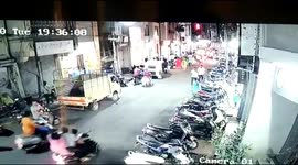 Man beaten up for sneezing in public in India over corona scare