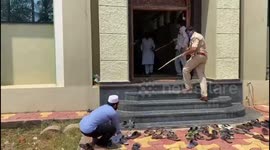Police disperse worshippers who went to mosques despite coronavirus curfew