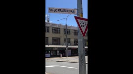 Social distancing Surfers Paradise