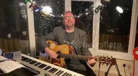 UK Musician who cancelled tour due to COVID-19 plays live shows around his house