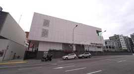 Hearse arriving to mortuary