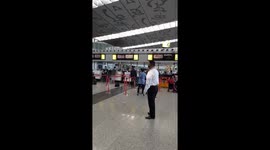 Repatriation flight from India to Germany, check-in process (2/3)