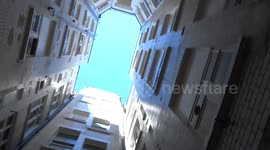 Moonlight Sonata by pianist in self isolation overheard in London courtyard during Coronavirus lockdown