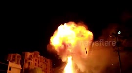 Multiple LPG cylinder explosions rock neighbourhood in western India