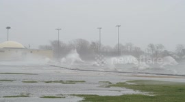 Strong and damaging winds batter Long Island, New York