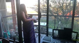 Canadians gather to cheer for those on frontlines of coronavirus fight