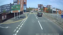 Illegal Mini cuts off  HGV on roundabout Good Friday 2020