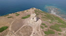 Visuale sulla torre in Sardegna