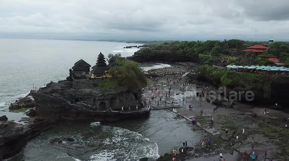 Lot Land is one of the most important temples for Balinese Hindus and its location is located on a large rock offshore.