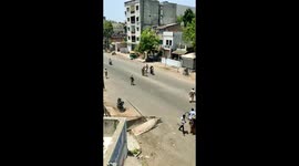 cops taking in jeep citizen for being outside during lockdown