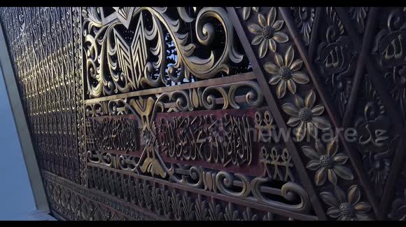 Grand Mosque of West Sumatra (Indonesian Great Mosque of West Sumatra) closed due to coronavirus