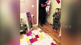 Little girl receives more than 250 birthday cards