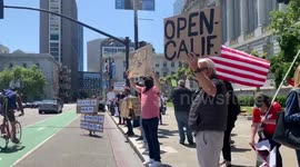 Small number of protesters rally against stay-at-home order in San Francisco