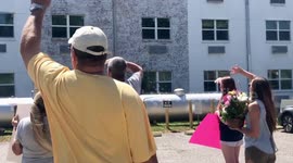 Family says hello to parents who have both tested positive for COvID-19 at Southern Oaks