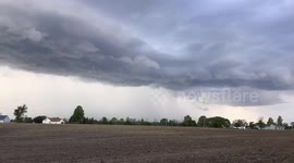 Mesmerising footage as ominous vortex storm front forms in Indiana
