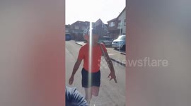 Dad-of-three completes 26-mile marathon carrying hod of bricks