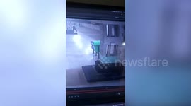 Update_Longer version_Railway constable sprints on platform to deliver milk to four-month-old girl aboard special train for migrants in central India