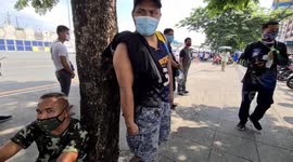 Long queue on government services to avail cash loans