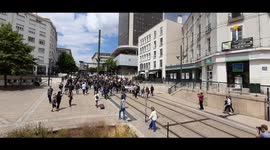 Thousands start to march through Nantes against police violence and racism