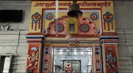 Man installs ingenious contactless bell to protect devotees at Hindu temple