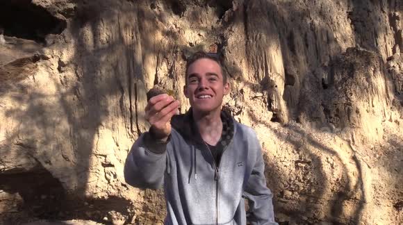 Australian dad pranks son with fake gold nugget while on mining trip