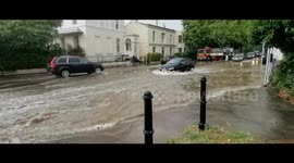Flash floods in Cheltenham cause traffic jams