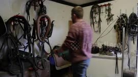 Daoirí Farrell performs Sullivan's John on his bouzouki built by Joe foley