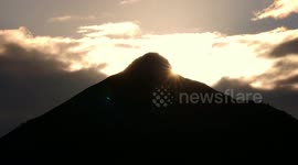 The Mysterious Double Sunset at Thorpe Cloud Peak District Derbyshire which happens during the summer solstice week - 4K Time-Lapse